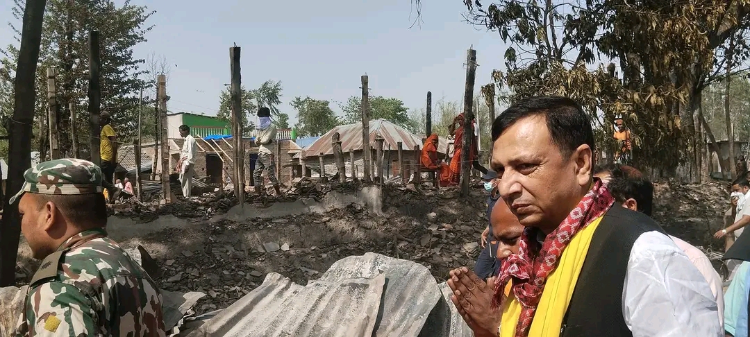 सप्तरीको अग्निपीडितलाई घर बनाइदिने मुख्यमन्त्री यादवको घोषणा !!