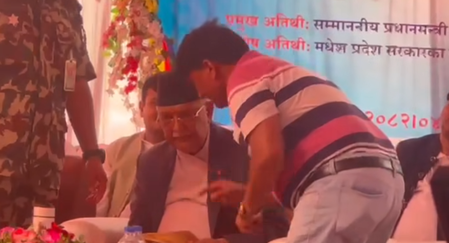 जनकपुर ; पत्रकारमाथि आक्रमणको विरोधमा महासंघद्वारा प्रधानमन्त्रीलाई ज्ञापनपत्र